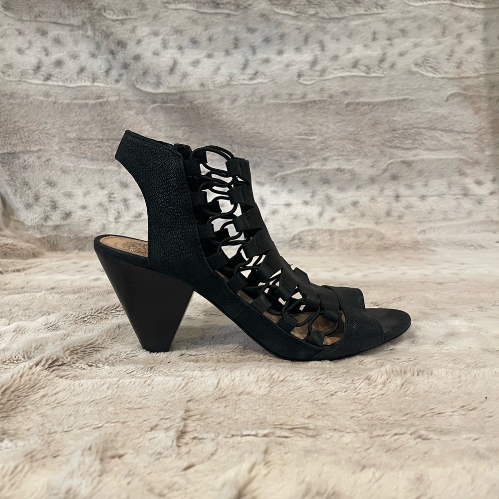 Vince Camuto Black Leather Wedge Sandals – Size 7M